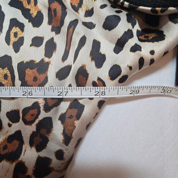 NWT Sione Leopard and Sweater top - Picture 6 of 9